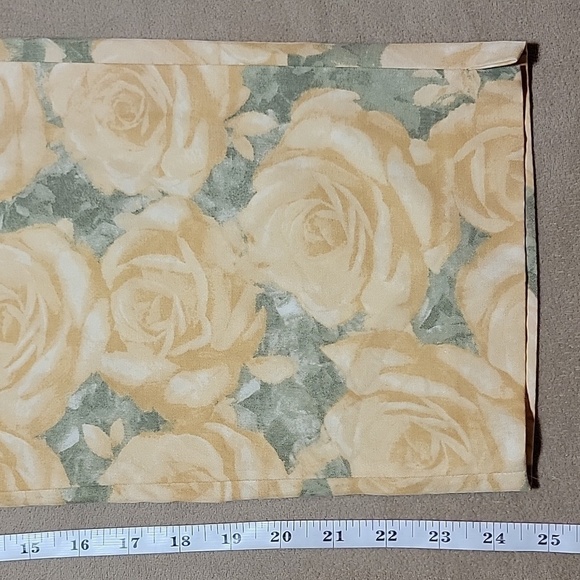 Cottagecore Jones New York Country Capri Yellow Rose Pants Size 12 EUC - Picture 8 of 9